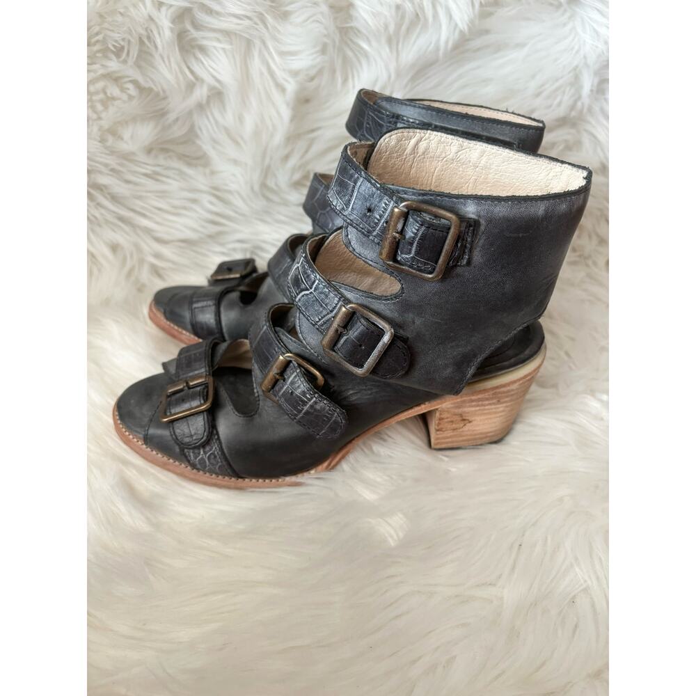 FREEBIRD BY STEVEN Quail Sandals in Black Multi 10 - Picture 5 of 12